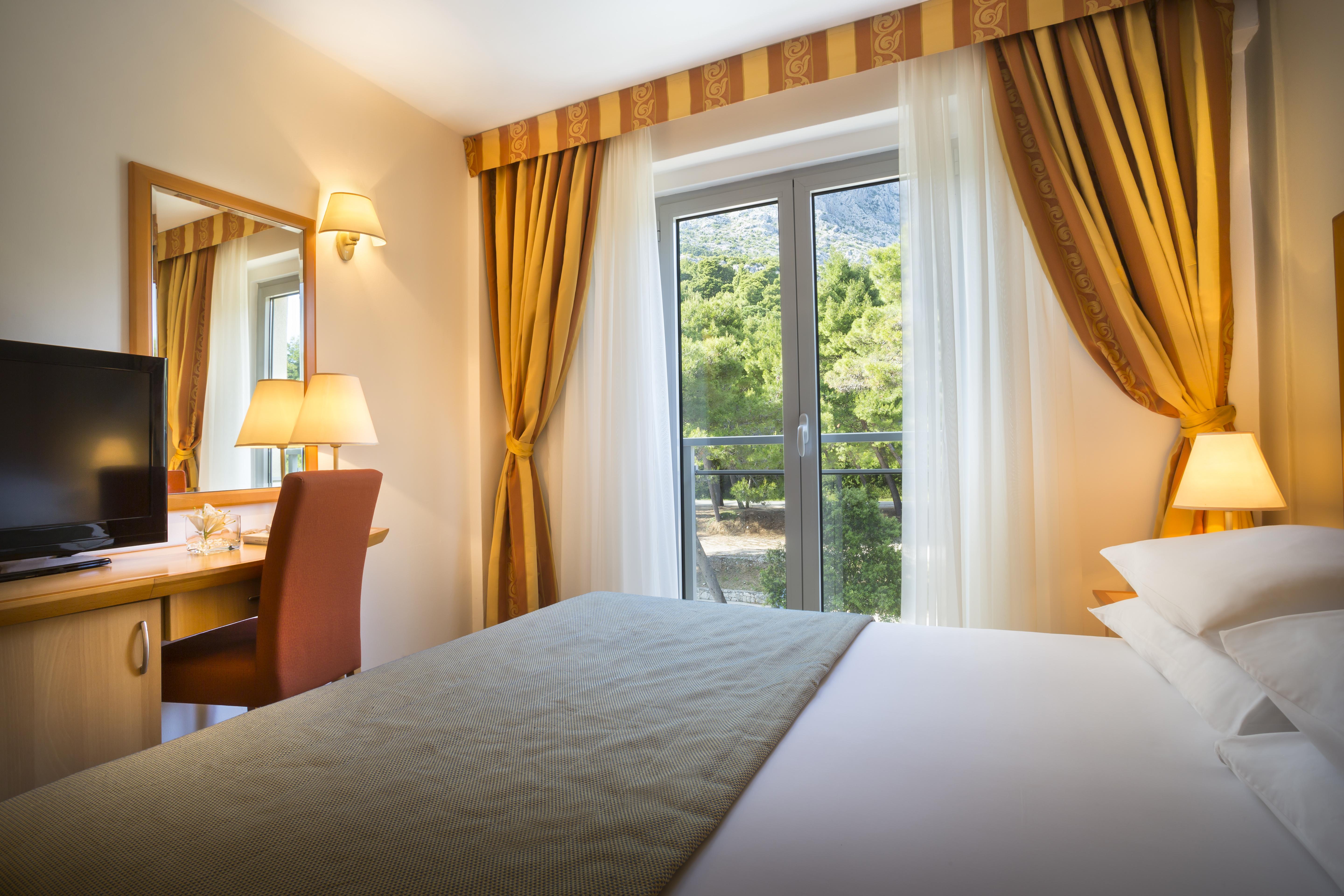 Aminess Vival Grand Azur Hotel Orebic Exterior photo