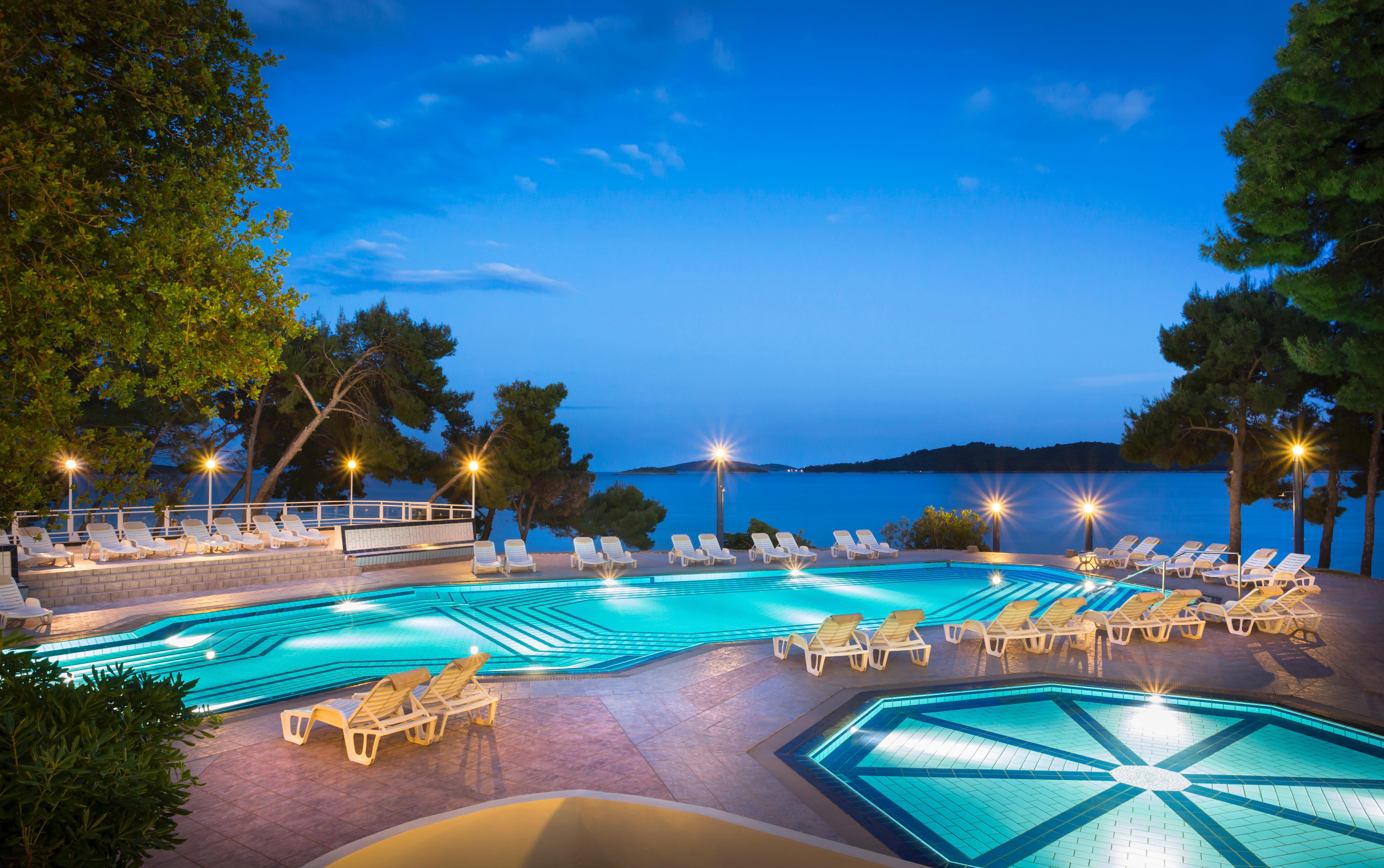 Aminess Vival Grand Azur Hotel Orebic Exterior photo