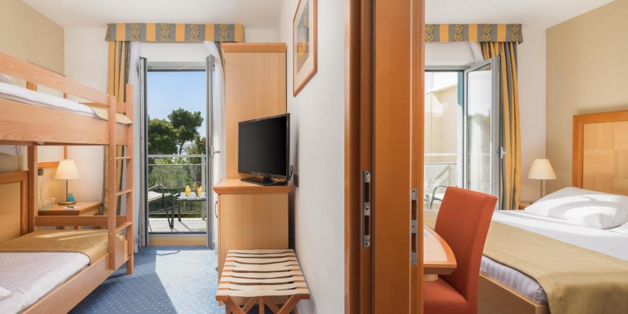 Aminess Vival Grand Azur Hotel Orebic Room photo